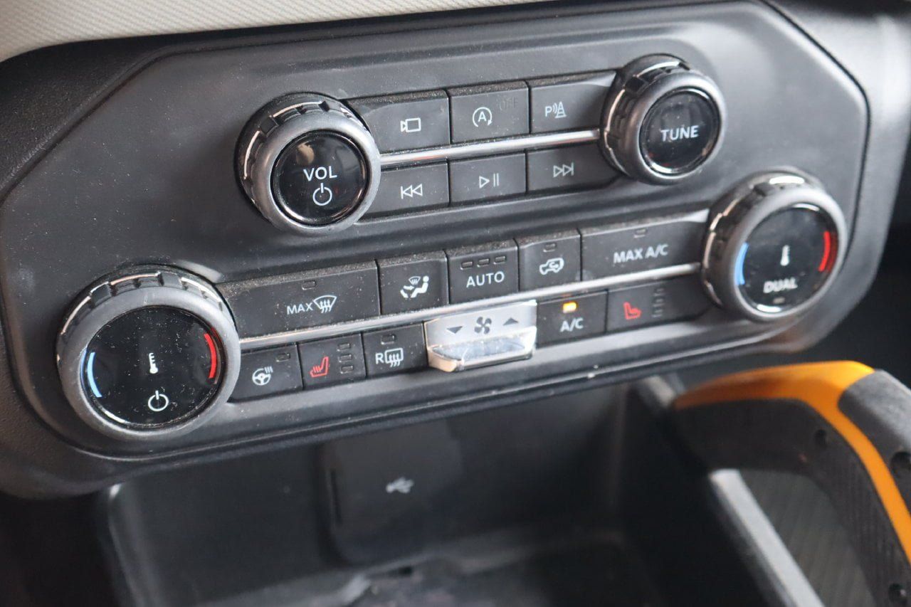 Used 2022 Ford Bronco Badlands AWD/4WD image 21