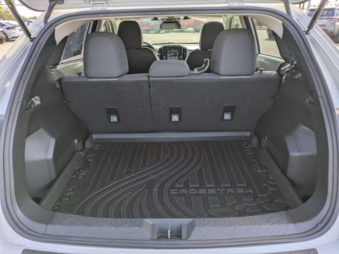 Used 2024 Subaru Crosstrek 2.0i Premium image 12