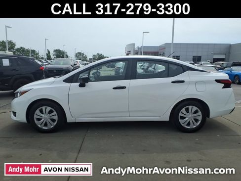 Used 2023 Nissan Versa S FWD image 5