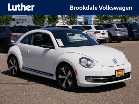 Used 2013 Volkswagen Beetle 2.0T FWD image 1