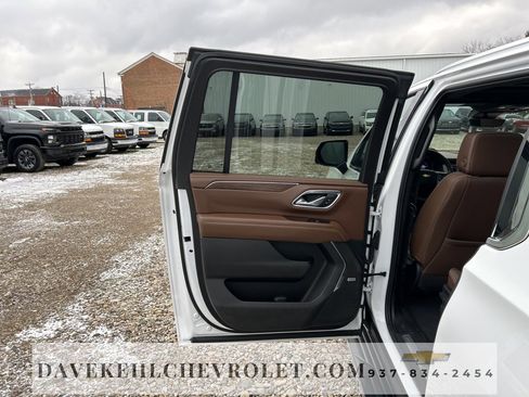 Certified 2023 Chevrolet Suburban High Country image 19