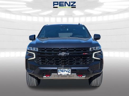 Used 2023 Chevrolet Suburban Z71 AWD/4WD image 2