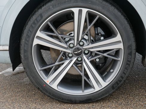 New 2026 Genesis GV80 3.5T e-SC image 3