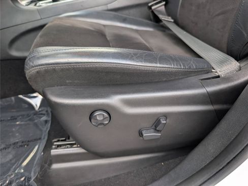 Used 2020 Jeep Grand Cherokee Altitude AWD/4WD image 20