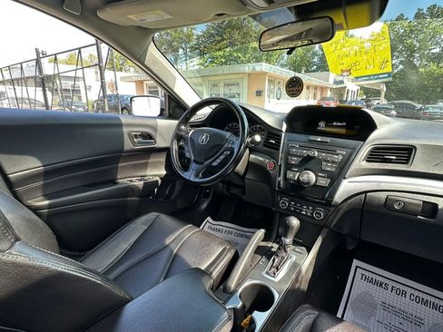 Used 2019 Acura ILX FWD image 34
