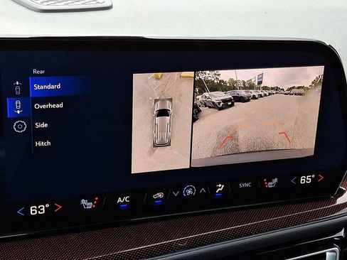 New 2026 Chevrolet Traverse Z71 w/ Enhanced Driving Package AWD/4WD image 14