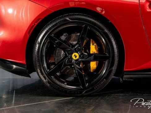 Used 2022 Ferrari Portofino M RWD image 29