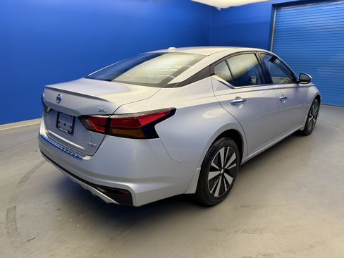 Used 2021 Nissan Altima 2.5 SL AWD/4WD image 7