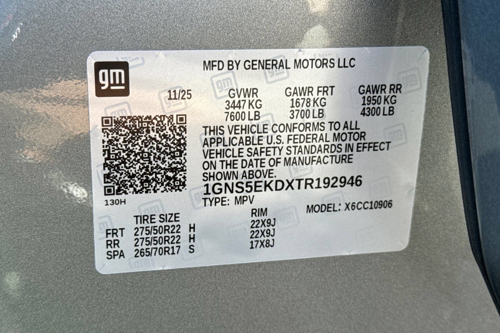 Certified 2026 Chevrolet Suburban RST RWD image 31