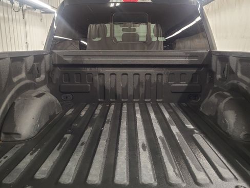 Used 2018 Ford F150 XLT w/ Equipment Group 302A Luxury AWD/4WD image 14