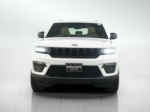 Used 2025 Jeep Grand Cherokee Limited w/ Luxury Tech Group II AWD/4WD image 8