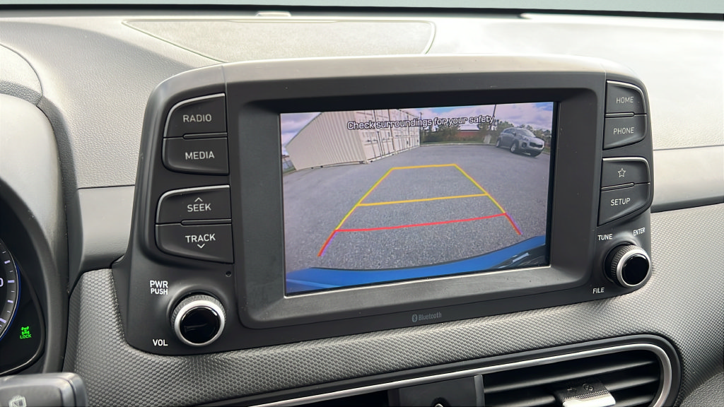 Used 2018 Hyundai Kona SE AWD/4WD image 20