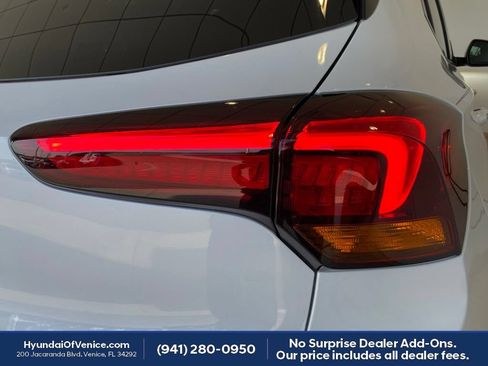 Used 2022 Buick Encore GX Essence w/ Experience Buick Package FWD image 56