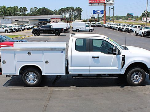 Used 2026 Ford F250 XL AWD/4WD image 12