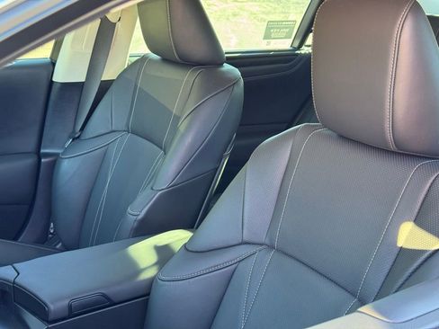Used 2024 Lexus ES 350 Ultra Luxury w/ Accessory Package (Z2) image 22
