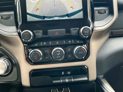 Used 2020 RAM 1500 Laramie image 16