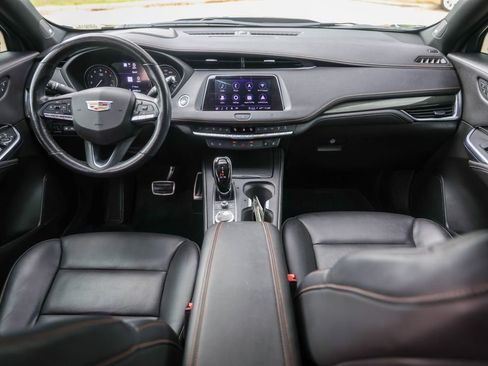 Used 2021 Cadillac XT4 Sport image 25