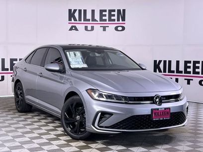 New 2025 Volkswagen Jetta SE