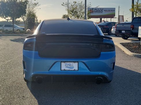 Used 2019 Dodge Charger SRT Hellcat w/ Harman/Kardon Audio Group image 5