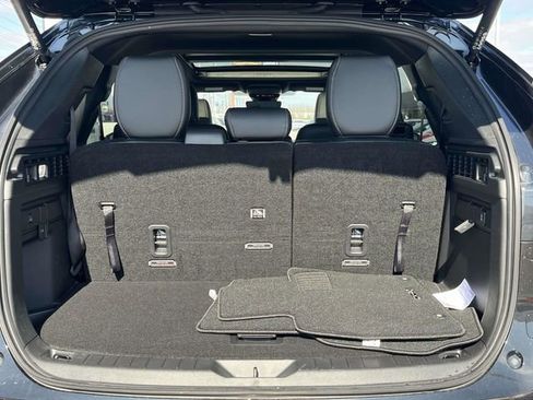 Used 2025 MAZDA CX-90 Plug-In Hybrid w/ Premium Plus image 22