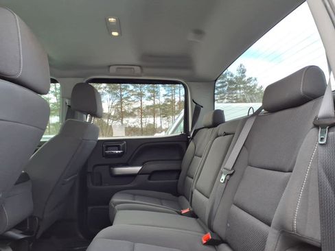 Used 2019 Chevrolet Silverado 2500 LT w/ Midnight Edition image 8