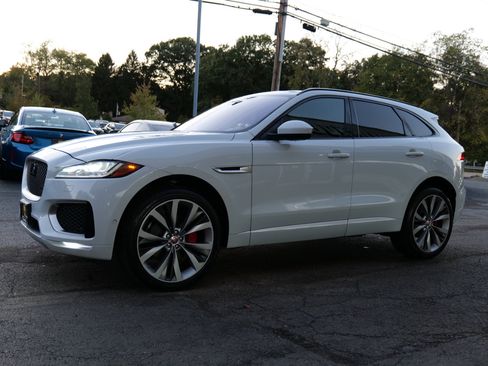 Used 2019 Jaguar F-PACE S image 76