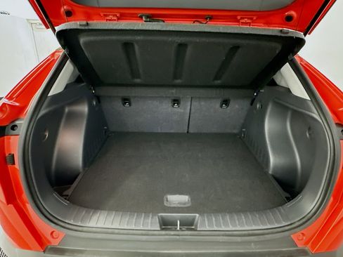 Used 2025 Hyundai Kona SEL image 30