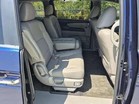 Used 2016 Honda Odyssey EX-L image 18