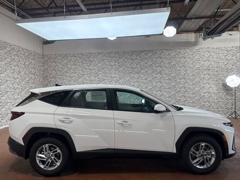 New 2026 Hyundai Tucson SE FWD image 7