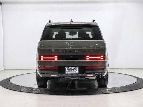 Used 2024 Hyundai Santa Fe Calligraphy AWD/4WD image 3