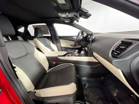 Used 2024 Lexus NX 250 FWD w/ Cold Area Package image 31