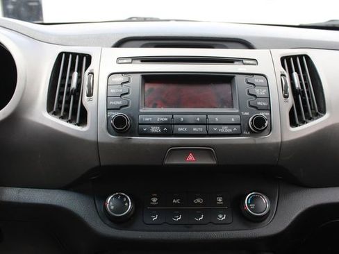 Used 2014 Kia Sportage LX FWD image 13