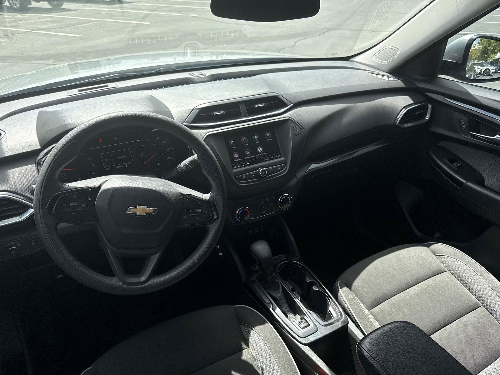 Used 2023 Chevrolet TrailBlazer LT FWD image 15