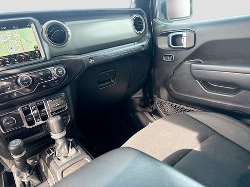 Used 2023 Jeep Wrangler Unlimited w/ Cold Weather Group AWD/4WD image 26