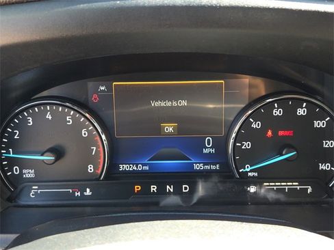 Used 2022 Ford Explorer XLT w/ Equipment Group 202A image 27