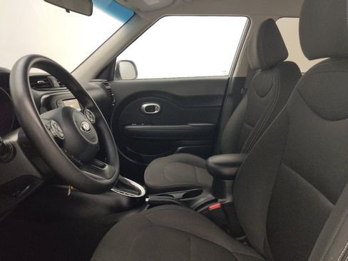 Used 2017 Kia Soul w/ Convenience Package FWD image 17