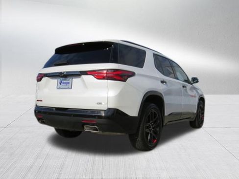 Certified 2023 Chevrolet Traverse Premier w/ Redline Edition image 3