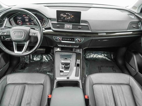 Used 2020 Audi Q5 2.0T Premium Plus w/ Premium Plus Package AWD/4WD image 16