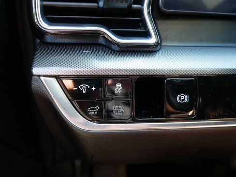 Certified 2023 Kia Sportage SX Prestige AWD/4WD image 26