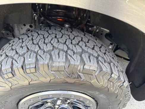 Certified 2023 Ford F150 Raptor AWD/4WD image 13