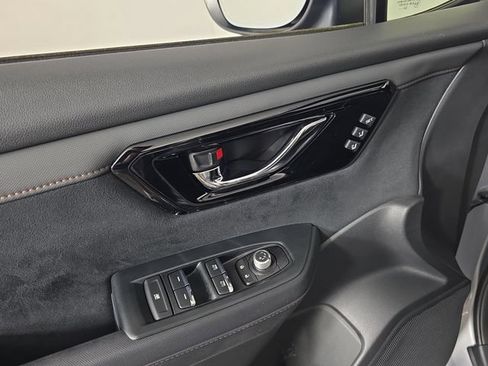 Certified 2025 Subaru Forester Touring AWD/4WD image 20