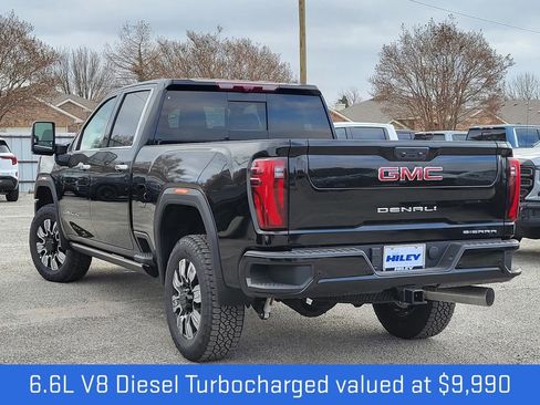 New 2026 GMC Sierra 2500 Denali w/ Denali Reserve Package image 3