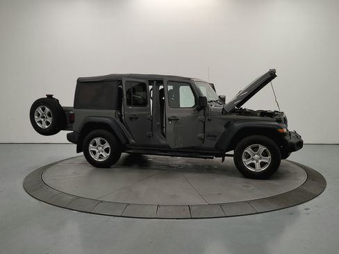 Used 2021 Jeep Wrangler Unlimited Sport AWD/4WD image 17