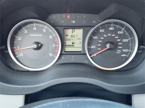 Used 2015 Subaru Forester 2.5i Premium w/ All-Weather Package image 16