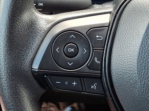 Used 2025 Toyota RAV4 LE AWD/4WD image 20