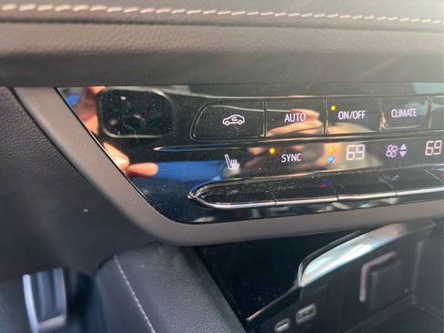 Used 2023 Buick Envision Preferred w/ Sport Touring Package image 29