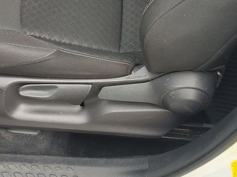 Used 2021 Toyota C-HR LE image 19