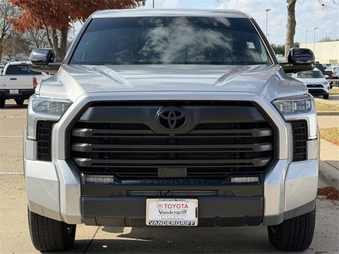 Used 2025 Toyota Tundra Limited image 7