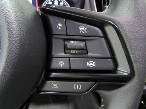 Used 2026 Subaru Forester Premium AWD/4WD image 25