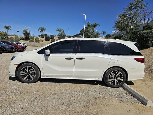 Used 2018 Honda Odyssey Elite image 13